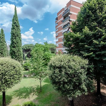 Apartamento Residenza Eres Eur Roma Exterior foto