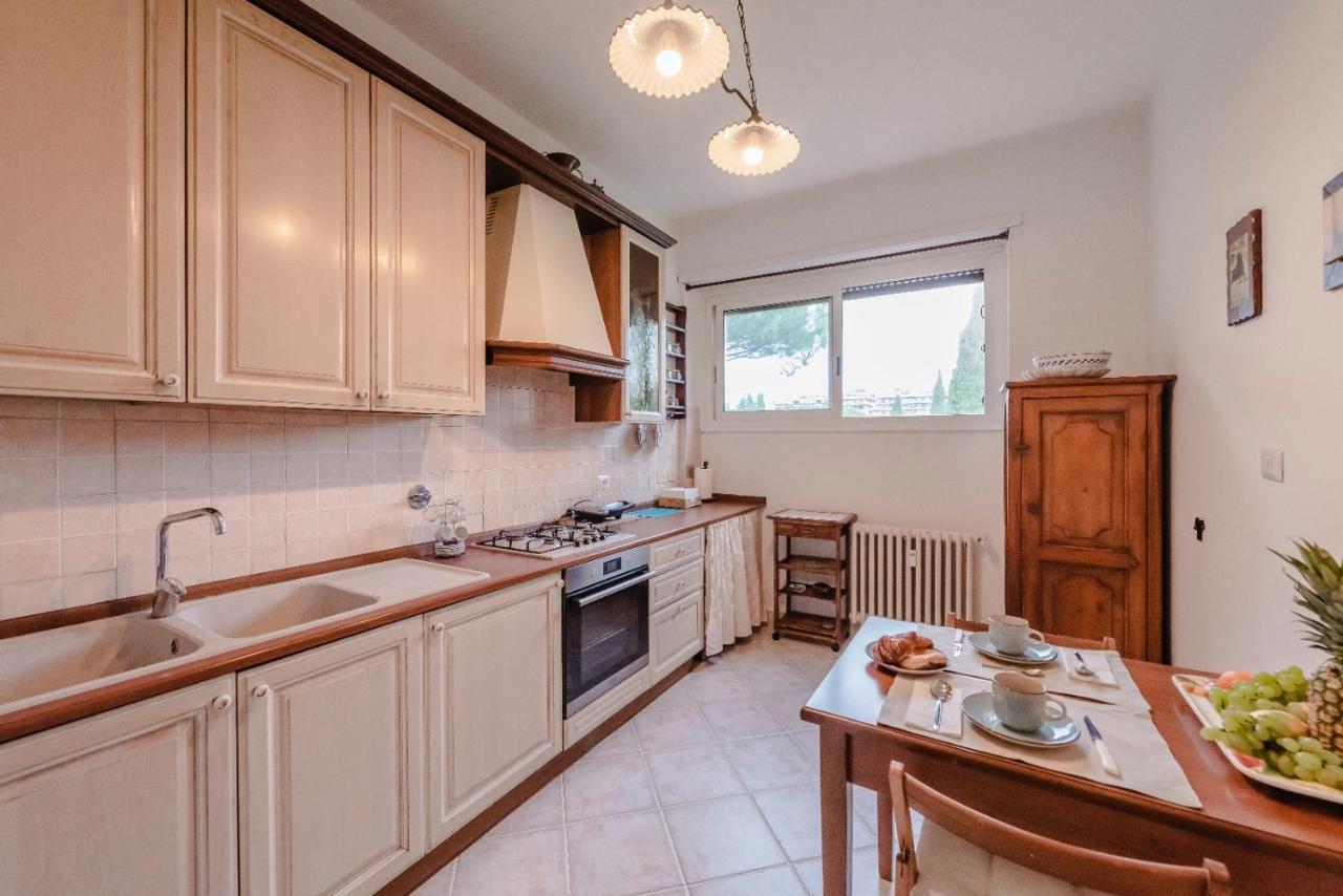 Apartamento Residenza Eres Eur Roma Exterior foto